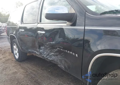 2008 Chevrolet Suburban 1500 Ltz из США, поврежденный, VIN 1GNFK16308R273272